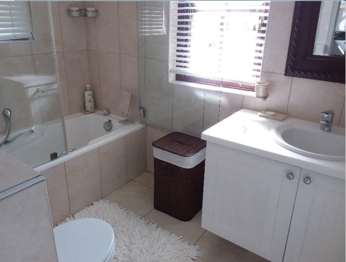 Apartamento Whale Rock Gardens Plettenberg Bay Exterior foto